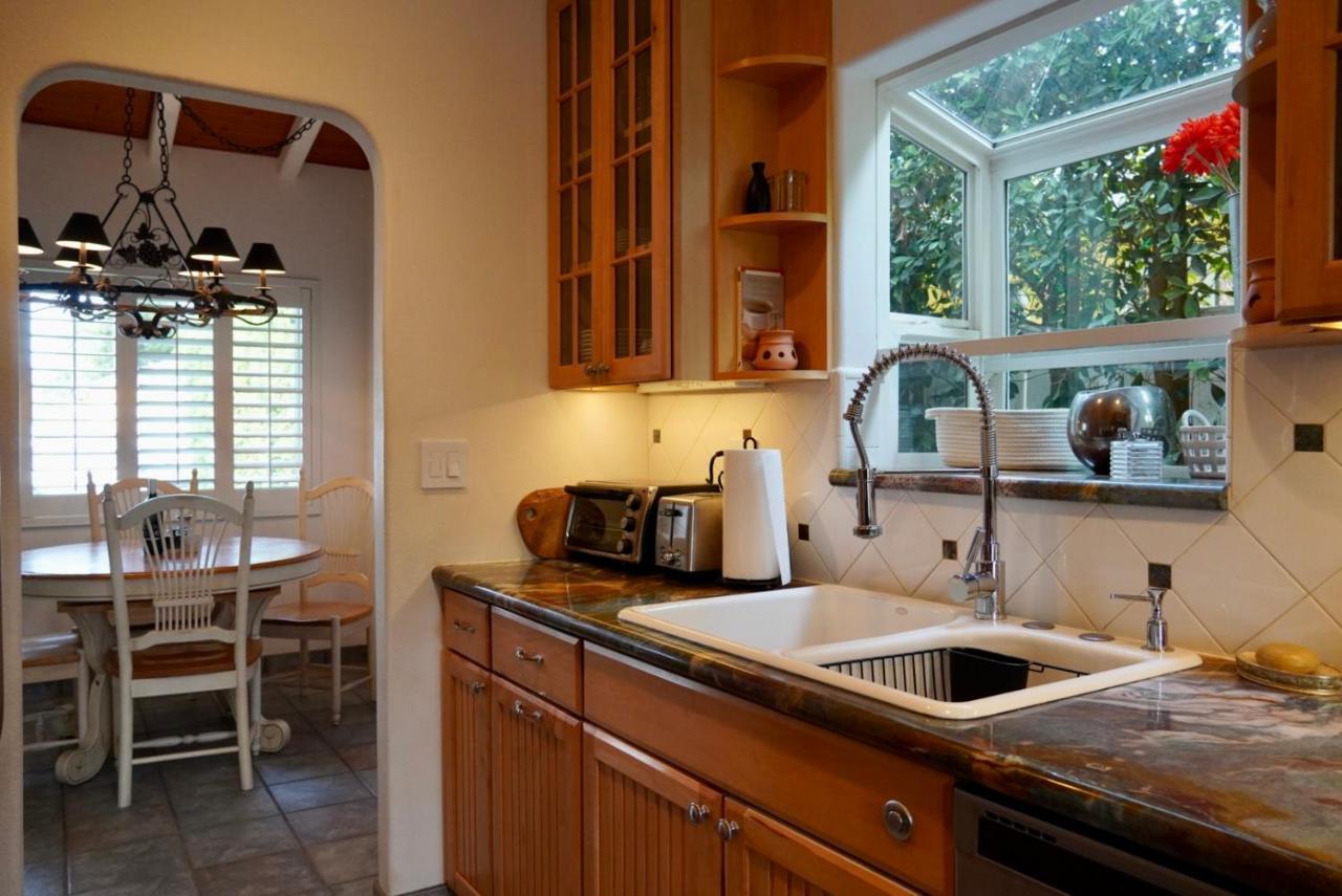 シミバレー Cozy Family Hideaway, Sleeps 8, 4 Tv'S Yard, Shopsヴィラ エクステリア 写真